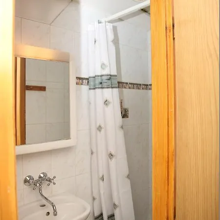 بيت ضيافة Albert