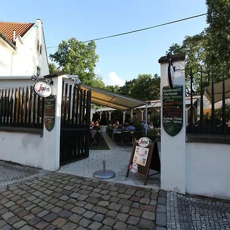 Gasthof Albert 2*