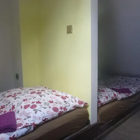 Casa de hóspedes Albert 2*